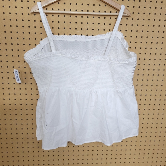 Old Navy Sleeveless SmockedBabydoll  embroidery Top, size XXL - Picture 9 of 11